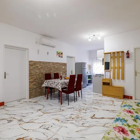 Grga Apartman Lopar