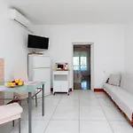 Grga شقة لوبار